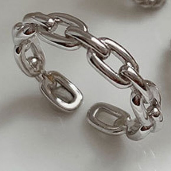 NEW 925 Sterling Silver Link Chain Adjustable Ring - Picture 3 of 6